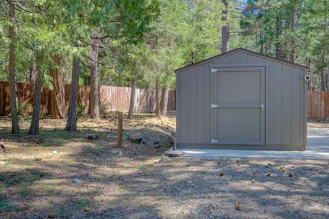 34952 Emigrant Trl, Shingletown, CA 96088 photo 8