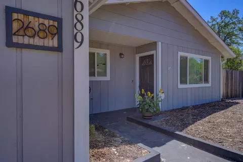 2689 Shasta View Dr, Redding, CA 96002 photo 2
