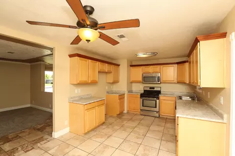 720 Ashmount Ave, Red Bluff, CA 96080 photo 9