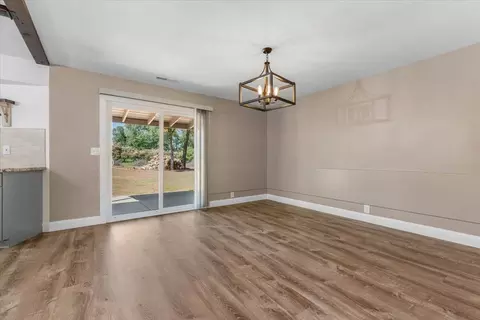 Other - 20846 Clairvaux Ln, Redding, CA 96003 photo 2 of 9