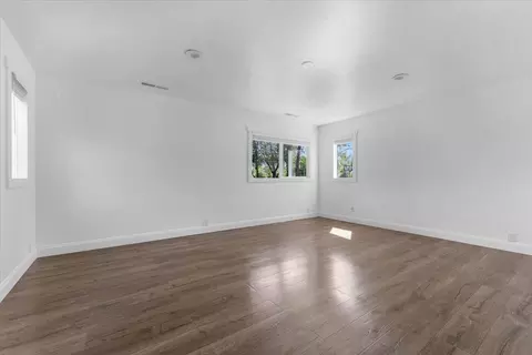 Bedroom - 20846 Clairvaux Ln, Redding, CA 96003 photo 1 of 9