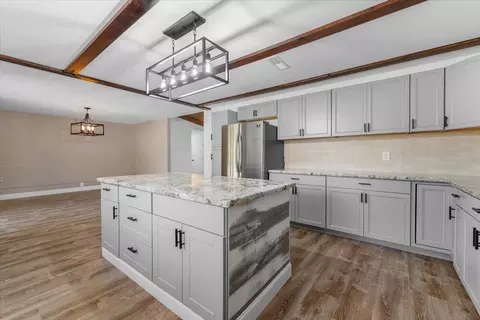 Other - 20846 Clairvaux Ln, Redding, CA 96003 photo 4 of 9