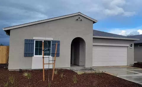 5237 Monaco Pkwy, Redding, CA 96002