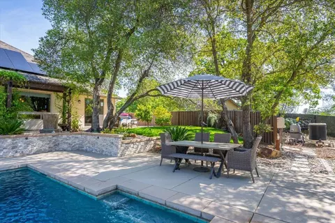 16565 Celtic Ct, Redding, CA 96001 photo 22