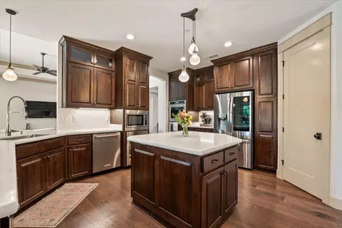 16565 Celtic Ct, Redding, CA 96001 photo 12