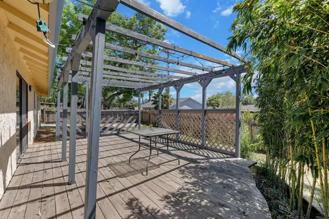 2831 Camulos Way, Redding, CA 96002 photo 24