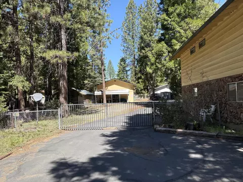 Exterior - 37150 Sapphire Rd, Burney, CA 96013 photo 2 of 4