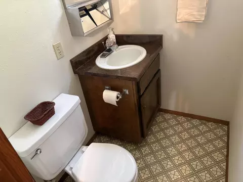 Bath - 37150 Sapphire Rd, Burney, CA 96013 photo 1 of 1