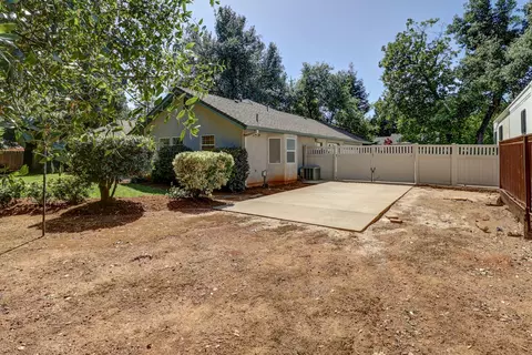 Exterior - 4420 Brittany Dr, Redding, CA 96002 photo 7 of 7