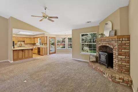 Living - 4420 Brittany Dr, Redding, CA 96002 photo 3 of 4