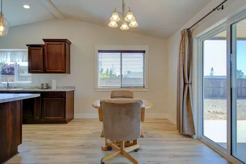 3503 Americana Way, Redding, CA 96003 photo 13