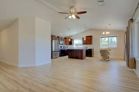 3503 Americana Way, Redding, CA 96003 photo 10