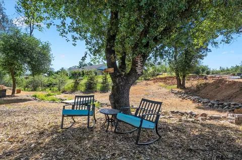 Exterior - 15907 Cindee Ln, Redding, CA 96001 photo 26 of 36