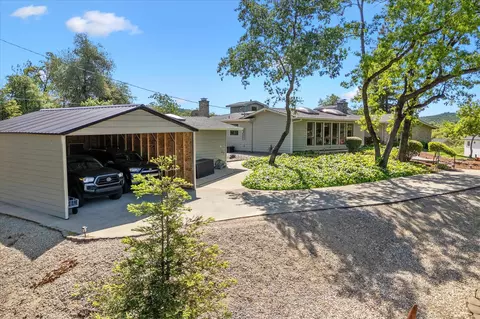 Exterior - 15907 Cindee Ln, Redding, CA 96001 photo 34 of 36