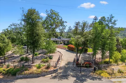 Exterior - 15907 Cindee Ln, Redding, CA 96001 photo 31 of 36