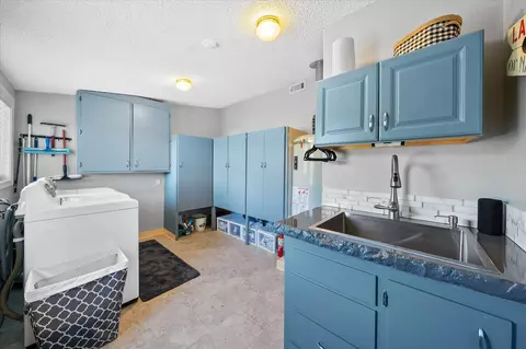 Other - 15907 Cindee Ln, Redding, CA 96001 photo 8 of 10