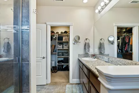 5538 Muir Peak Rd, Redding, CA 96002 photo 15