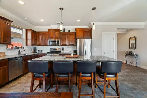5538 Muir Peak Rd, Redding, CA 96002 photo 4