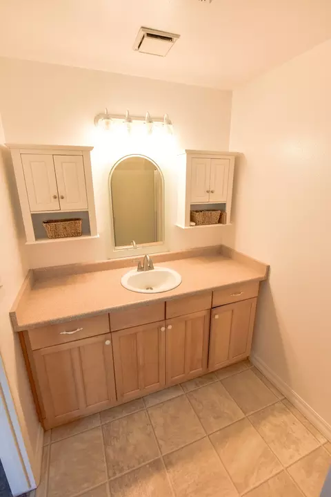 1280 Dominion Dr, Redding, CA 96002 photo 3