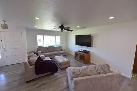 1280 Dominion Dr, Redding, CA 96002 photo 12