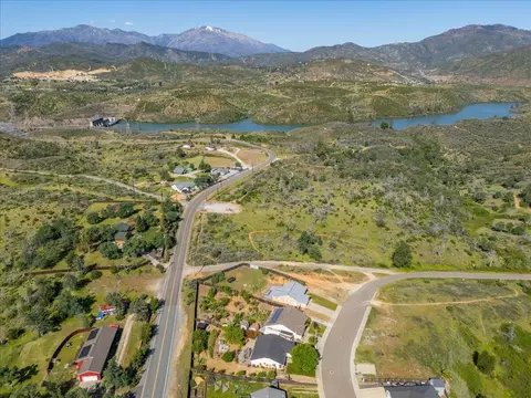 16851 Cape Cod Dr, Redding, CA 96003 photo 32