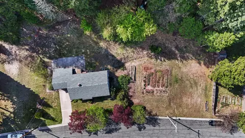 211 Smith St, Mount Shasta, CA 96067 photo 48