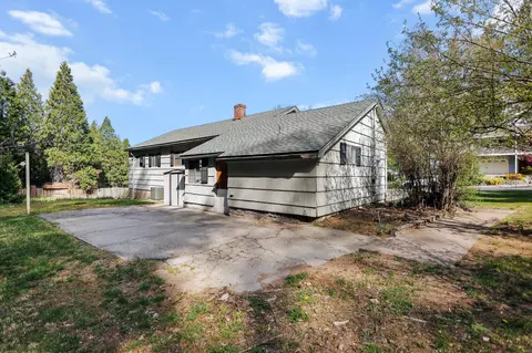 211 Smith St, Mount Shasta, CA 96067 photo 35