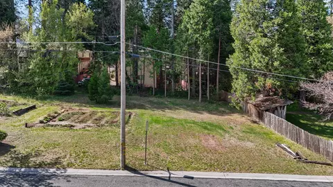 211 Smith St, Mount Shasta, CA 96067 photo 45