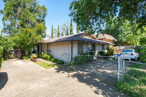 1115 1117 West St, Redding, CA 96001 photo 12