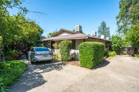 1115 1117 West St, Redding, CA 96001 photo 13