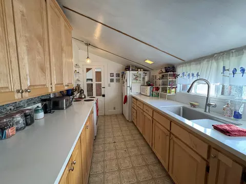 24795 Long St, Fall River Mills, CA 96028 photo 11