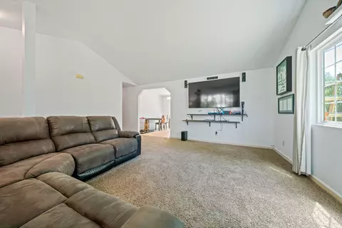 1565 Morningsun Dr, Redding, CA 96002 photo 26