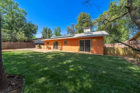 1565 Morningsun Dr, Redding, CA 96002 photo 14