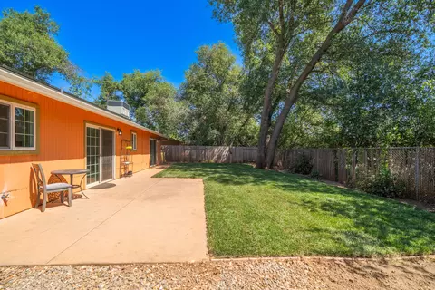 1565 Morningsun Dr, Redding, CA 96002 photo 18
