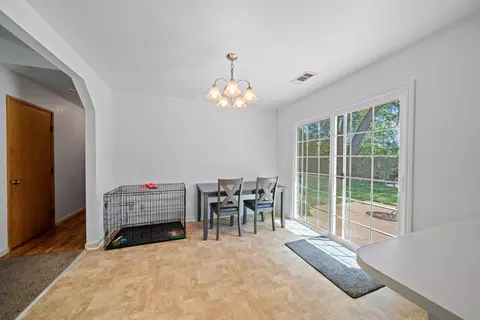 1565 Morningsun Dr, Redding, CA 96002 photo 4