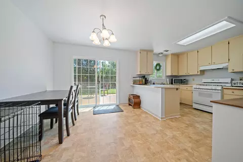 1565 Morningsun Dr, Redding, CA 96002 photo 25