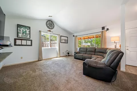 1565 Morningsun Dr, Redding, CA 96002 photo 24