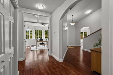 Entry Way - 20340 Greenview Dr, Redding, CA 96002 photo 1 of 1