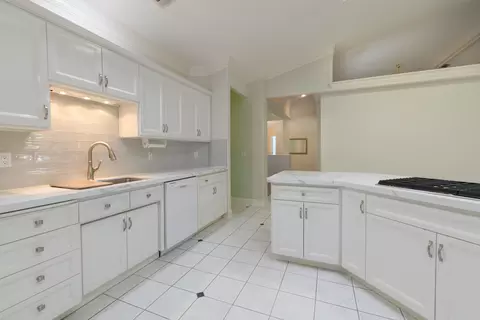 3444 Woodbury Dr, Redding, CA 96002 photo 7