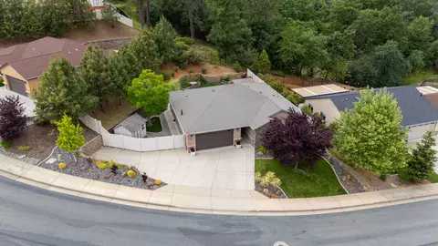 4607 Risstay Way, Shasta Lake, CA 96019