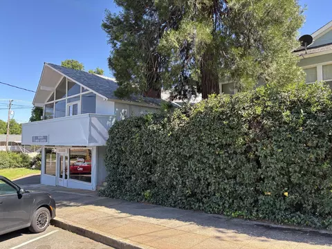 1115-1123 Eureka Way, Redding, CA 96001 photo 3