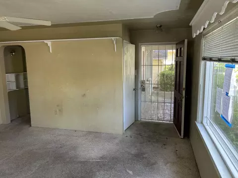 524 Loma St, Redding, CA 96003 photo 5