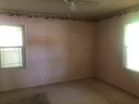 524 Loma St, Redding, CA 96003 photo 11