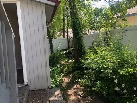 524 Loma St, Redding, CA 96003 photo 23