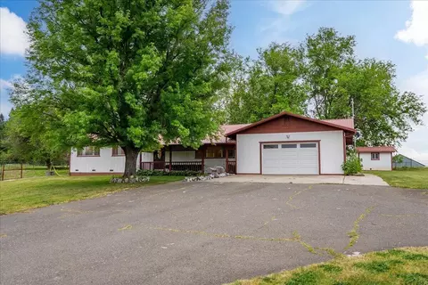 5210 Balls Ferry Rd, Anderson, CA 96007