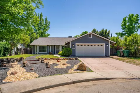 2765 Flagstone Ct, Anderson, CA 96007