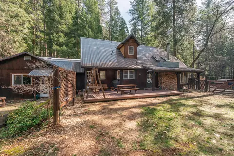 Exterior - 491 E Branch Rd, Weaverville, CA 96093 photo 12 of 18