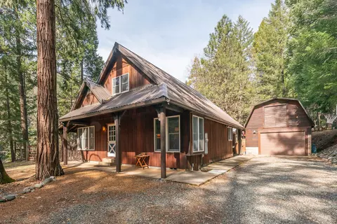 Exterior - 491 E Branch Rd, Weaverville, CA 96093 photo 8 of 18