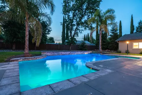 3206 Miramar Way, Redding, CA 96001 photo 41