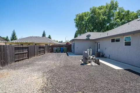 3206 Miramar Way, Redding, CA 96001 photo 55
